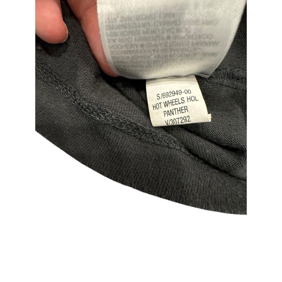 Hot Wheels‎ Monster Truck Gray Graphic T Shirt Adult Size Small Old Navy **hole - Picture 13 of 13